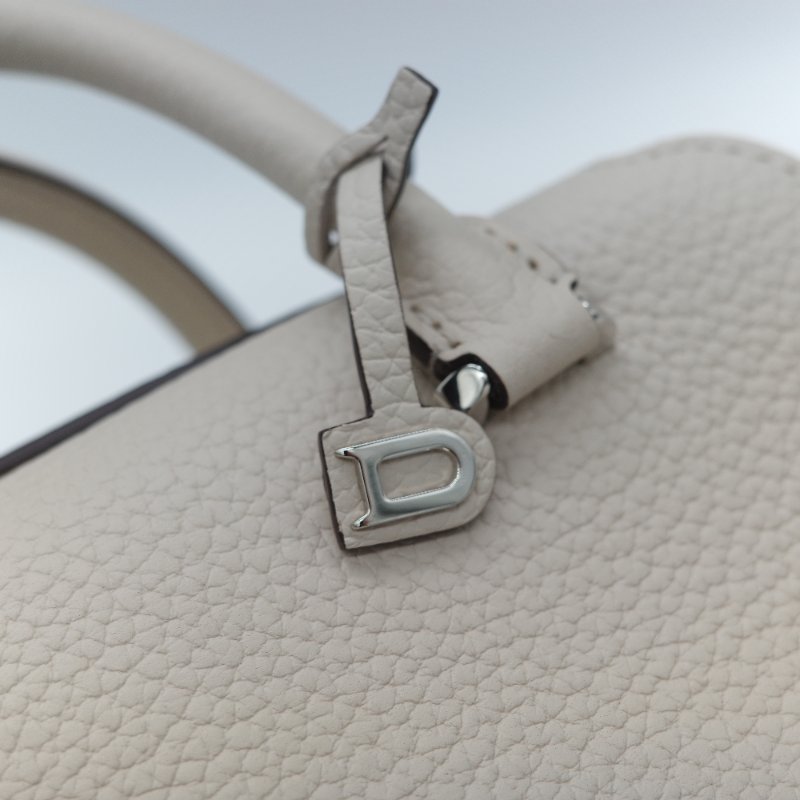 專櫃12 萬🌟全套全配(超級新♥️絕美必入)Delvaux 德爾沃 Cool Box 奶白色 百合白 牛皮 Mini 21cm 手提包 斜挎包-10