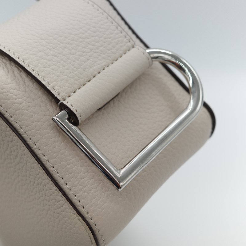 專櫃12 萬🌟全套全配(超級新♥️絕美必入)Delvaux 德爾沃 Cool Box 奶白色 百合白 牛皮 Mini 21cm 手提包 斜挎包-11