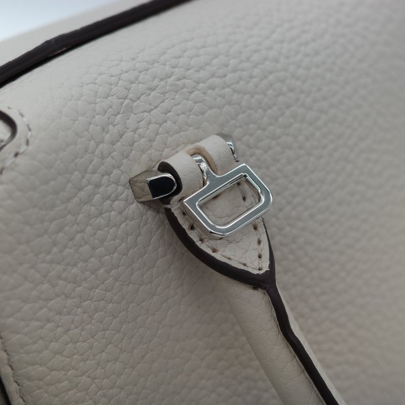 專櫃12 萬🌟全套全配(超級新♥️絕美必入)Delvaux 德爾沃 Cool Box 奶白色 百合白 牛皮 Mini 21cm 手提包 斜挎包-16