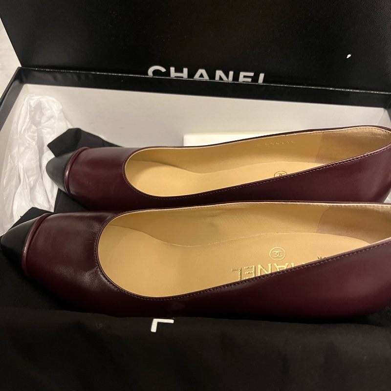 Chanel香奈兒酒紅/黑色皮革尖頭高跟鞋38.5-1