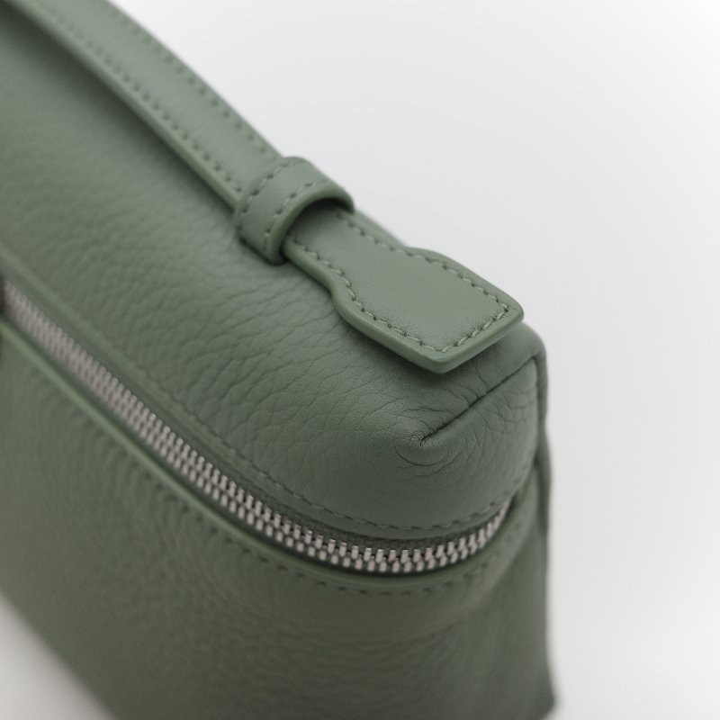 (全套全配♥️)Loro Piana Extra Pocket L19 綠色 小牛皮 手提包 斜背包 化妝包-10
