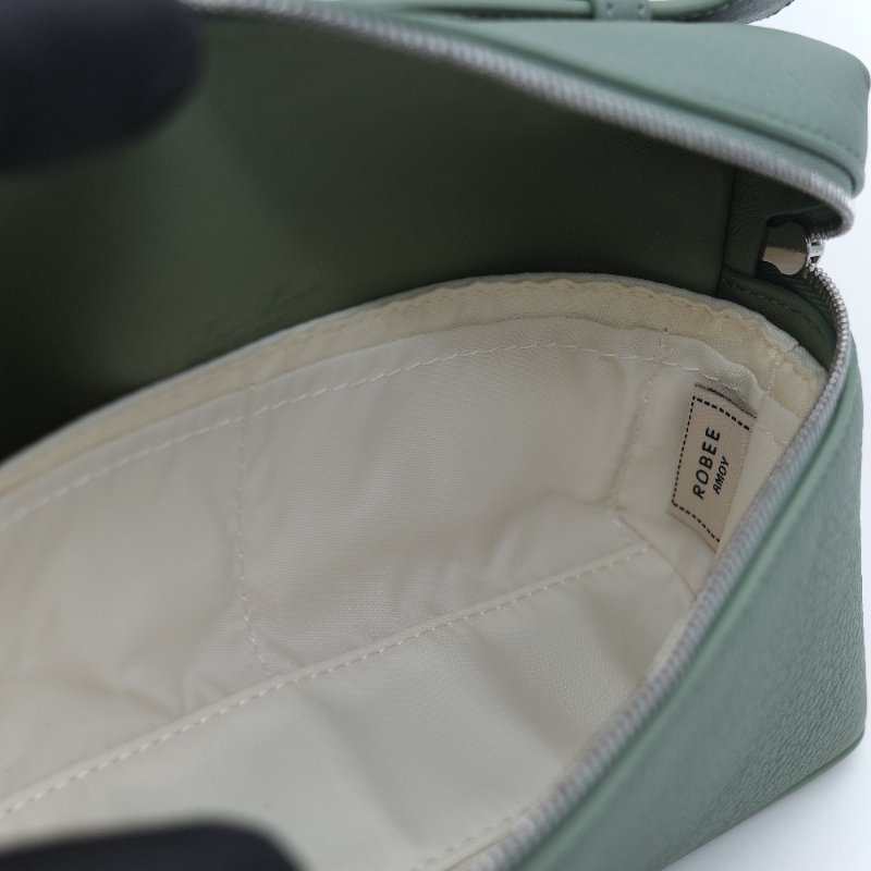 (全套全配♥️)Loro Piana Extra Pocket L19 綠色 小牛皮 手提包 斜背包 化妝包-11