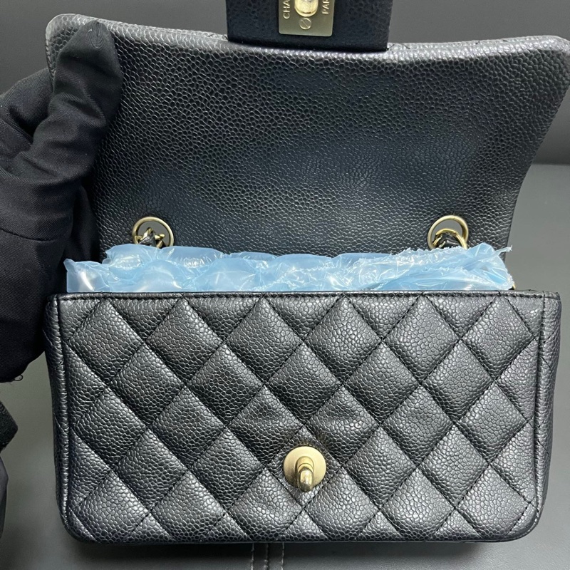 Chanel Classic Flap Mini Caviar Leather x Ghw-13