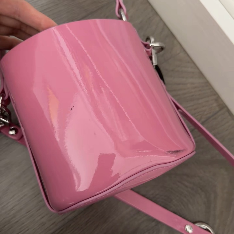 【甜酷風鼻組🖤🩷人生第一顆名牌包✨超便宜】Vivienne Westwood-5