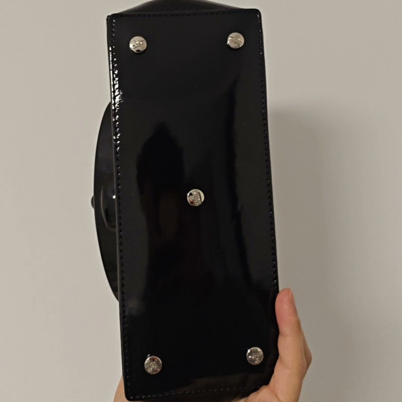 【Nana女孩看過來🖤朋克主義🤘🏻全網稀有】Vivienne Westwood 西太后 HAZEL 手提|斜揹|單肩包 中號 黑色-3