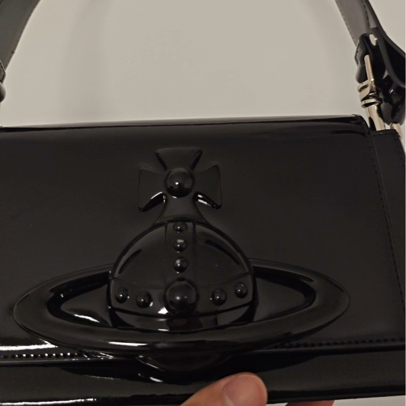 【Nana女孩看過來🖤朋克主義🤘🏻全網稀有】Vivienne Westwood 西太后 HAZEL 手提|斜揹|單肩包 中號 黑色-5