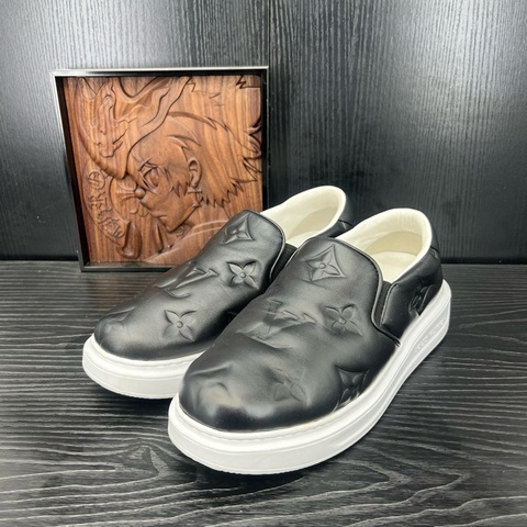 Louis Vuitton路易威登 Beverly Hills黑白 40.5 碼