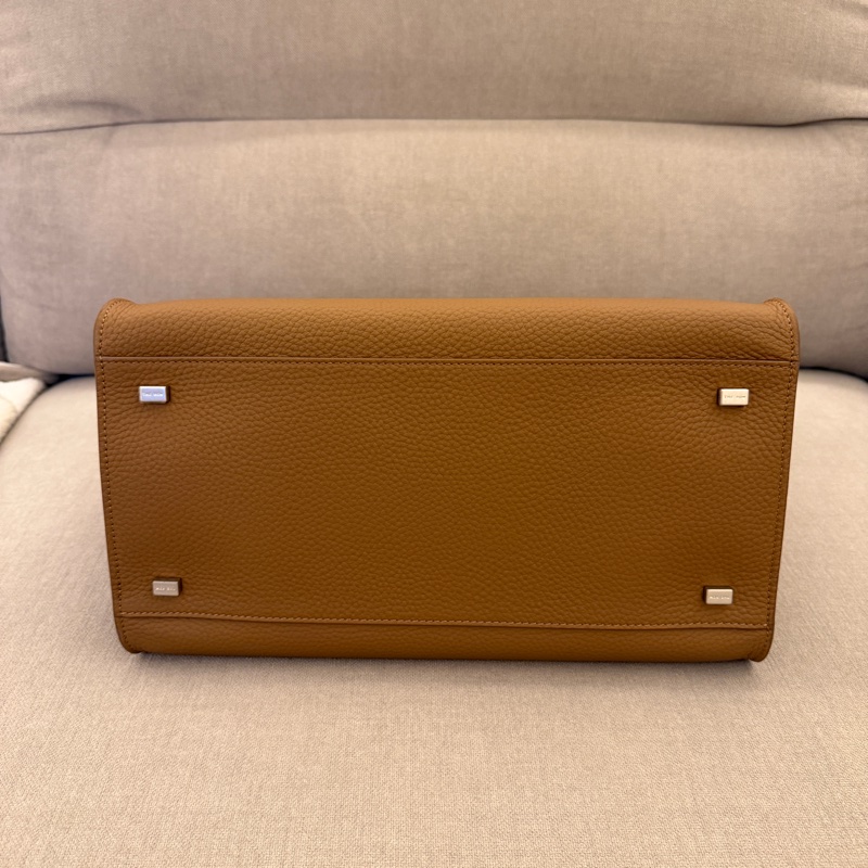 The Row Margaux 12 in Rubber Ans Grained Leather-4