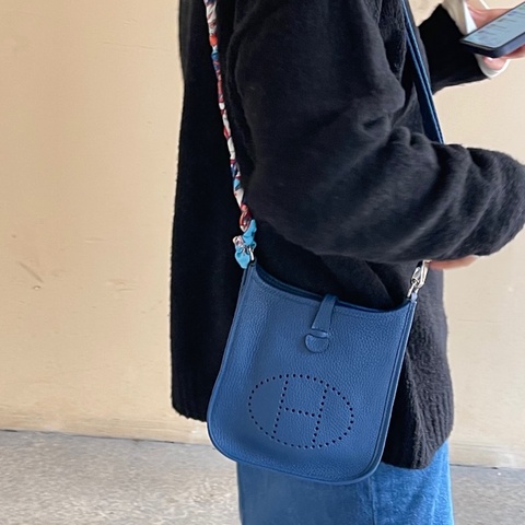 【高貴藍色💙養馬人入門之選✨全網最低價】Hermes Evelyne 16 伊芙琳小號 單肩包|斜背包