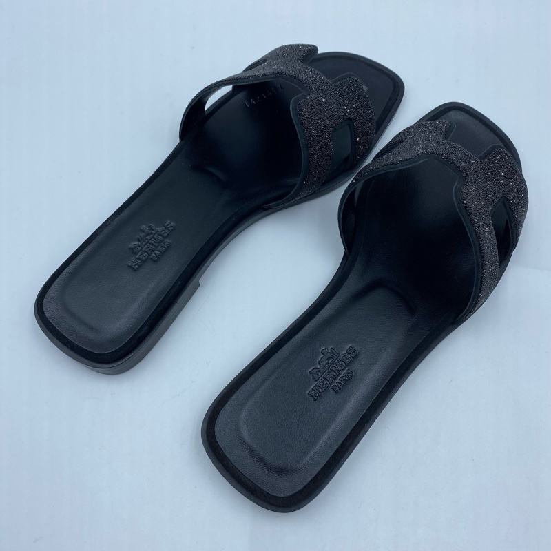 仅试穿 愛馬仕/Hermes 黑色鑽面拖鞋 36碼-1