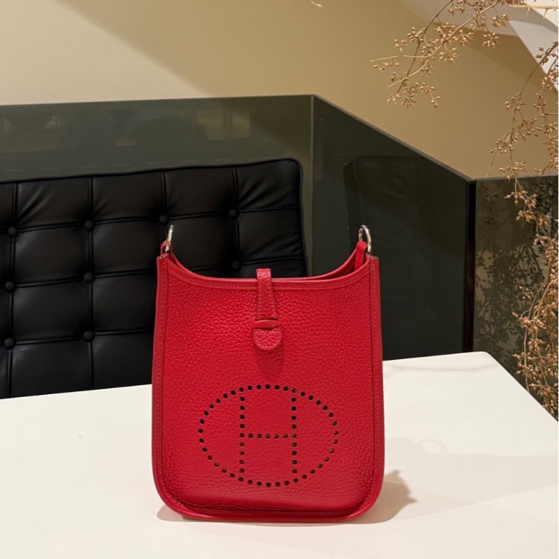 【95新✨經典款式✨全網最低價】Hermes愛馬仕 mini Evelyne 16 亮紅色銀扣-2