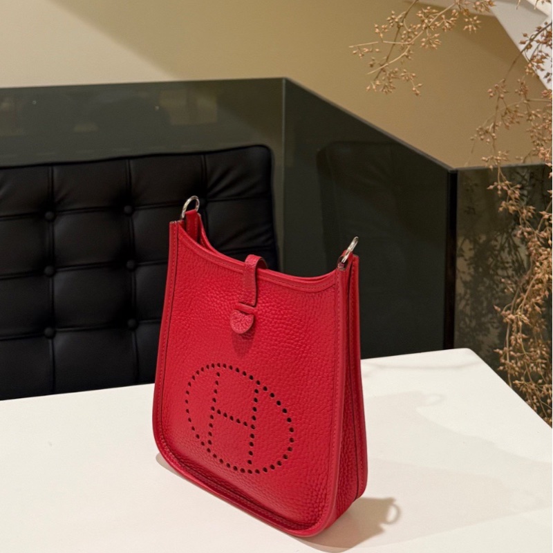 【95新✨經典款式✨全網最低價】Hermes愛馬仕 mini Evelyne 16 亮紅色銀扣-4