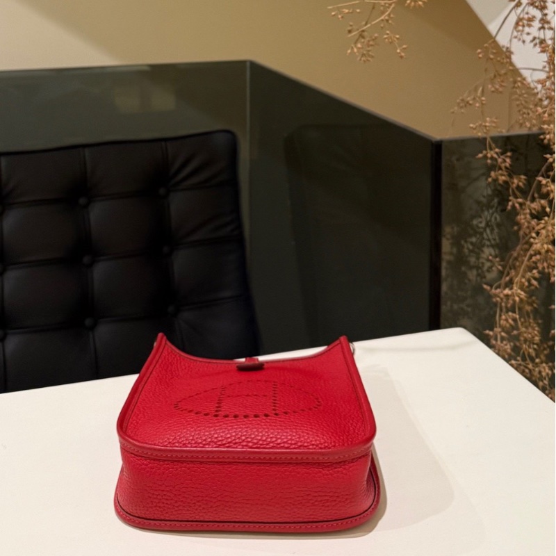 【95新✨經典款式✨全網最低價】Hermes愛馬仕 mini Evelyne 16 亮紅色銀扣-6