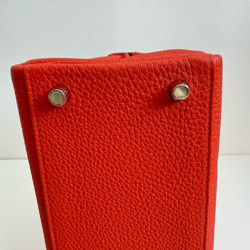 Hermès Kelly 28(凱莉包,28cm,常見尺寸28×22×10cm)-28