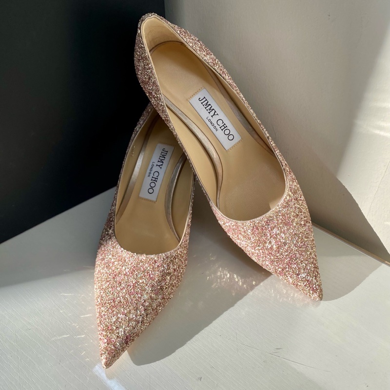 99新Jimmy Choo love系列 櫻花粉 尖頭細跟 高跟鞋 36碼-1