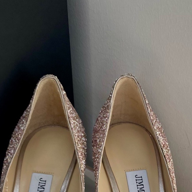 99新Jimmy Choo love系列 櫻花粉 尖頭細跟 高跟鞋 36碼-2