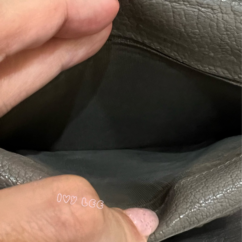 MIU MIU 雙拼色 灰棕 三折中夾 短夾 正品 二手精品-11