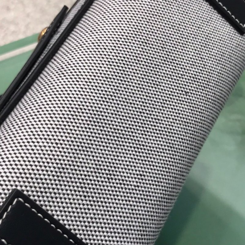 ⏰限時特賣價🌺Burberry 80441421 Freya 迷你雙色帆布拚皮芙蕾雅包 付長肩帶 黑色-11