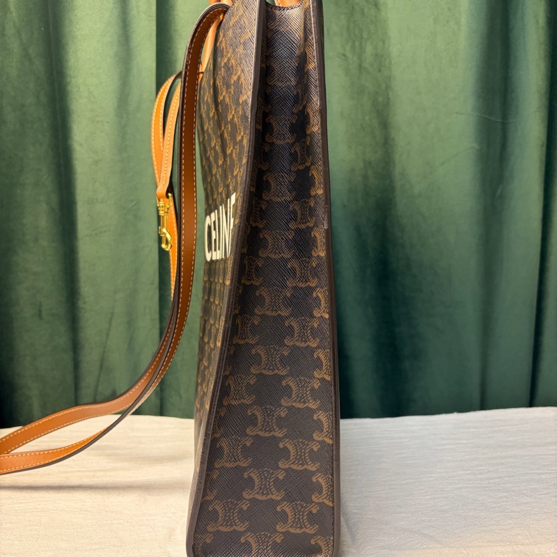 賽琳/Celine CABAS 小號標誌印花竪款手袋 琴譜包尺寸:28.5x33x8釐米-2