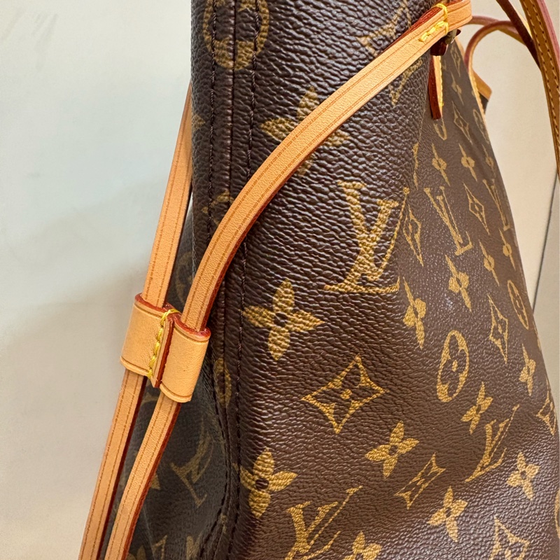 Louis Vuitton Neverfull MM 手提肩背托特包 中款 附手拿包-4