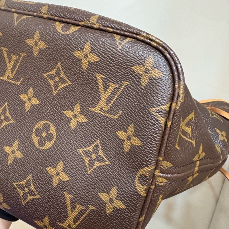 Louis Vuitton Neverfull MM 手提肩背托特包 中款 附手拿包-6