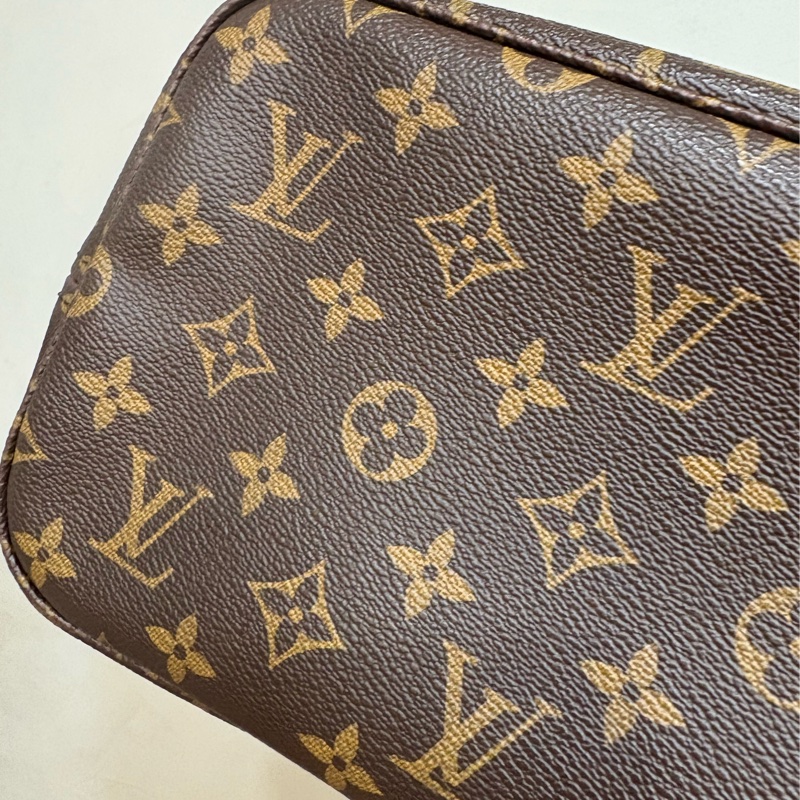 Louis Vuitton Neverfull MM 手提肩背托特包 中款 附手拿包-7