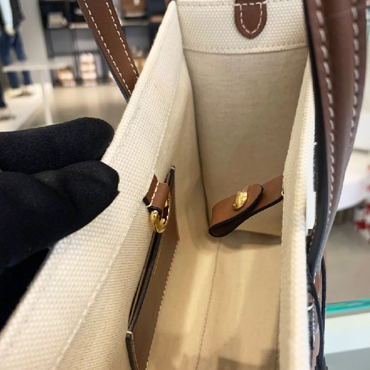 ⏰限時特賣價🌺Burberry 80441431 Freya 迷你雙色帆布拚皮芙蕾雅包 付長肩帶 棕色-10