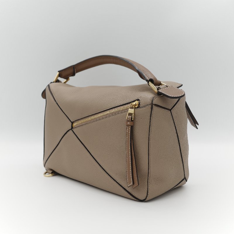 Loewe 羅威 Puzzle 中型 大象灰 奶咖色 牛皮 拼圖包 斜挎包 單肩包-6