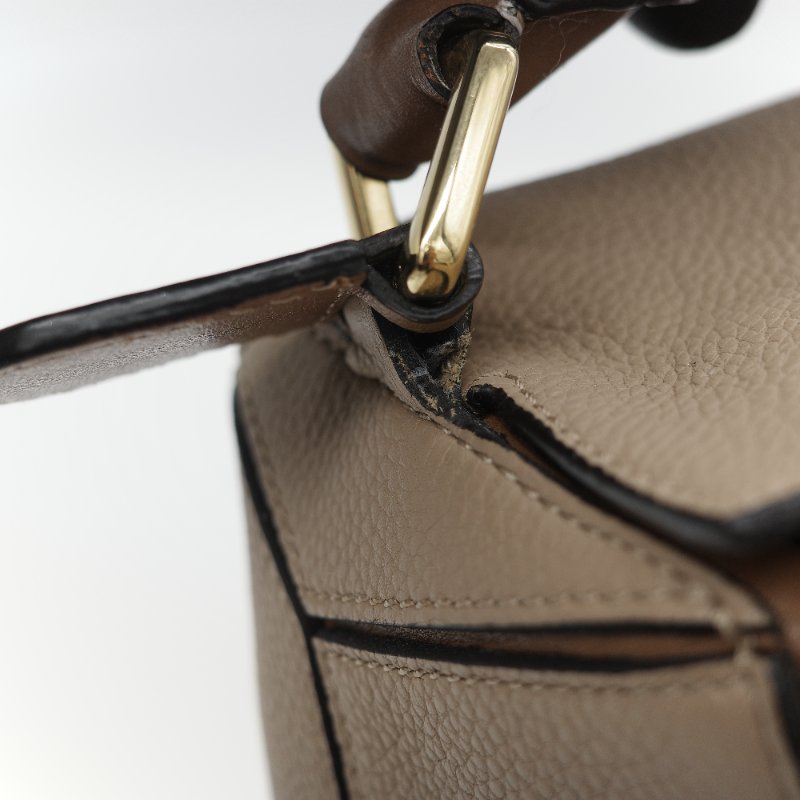 Loewe 羅威 Puzzle 中型 大象灰 奶咖色 牛皮 拼圖包 斜挎包 單肩包-14