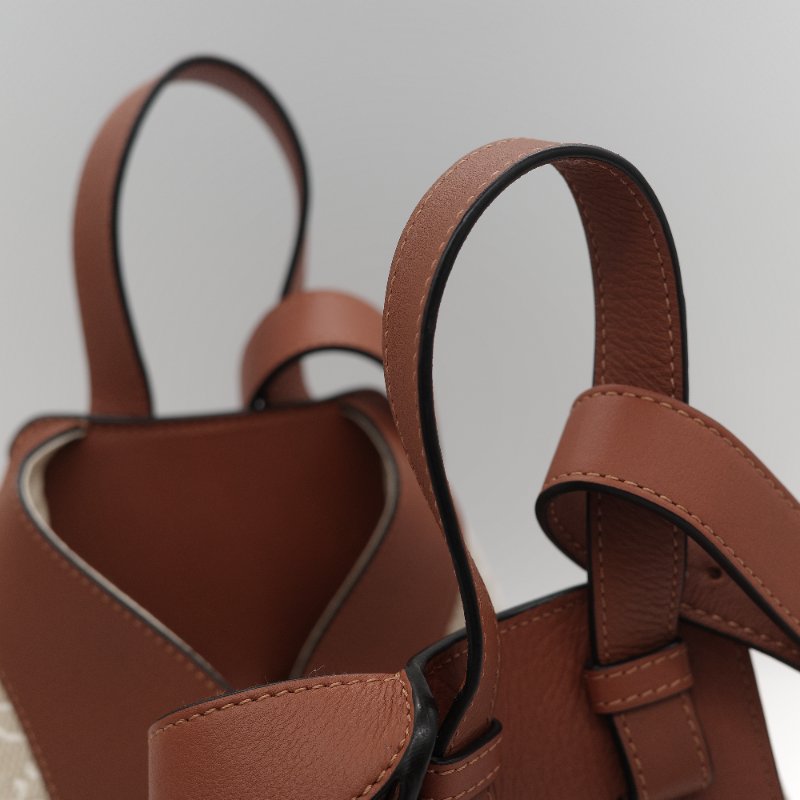 Loewe 羅威 Hammock 吊床包 Anagram 奶白色 提花 焦糖色牛皮 單肩包 斜挎包-23