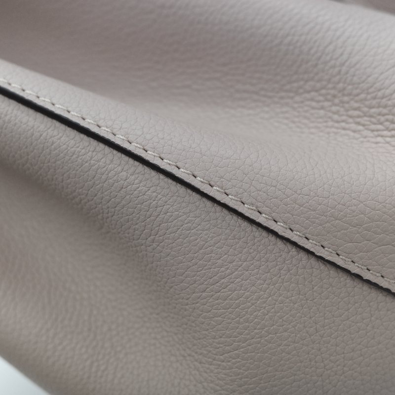 Louis Vuitton 路易威登 Lockme 粒面牛皮 淡粉色 天空藍 手提包 水桶包 單肩包-13