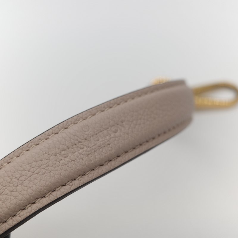 Louis Vuitton 路易威登 Lockme 粒面牛皮 淡粉色 天空藍 手提包 水桶包 單肩包-34