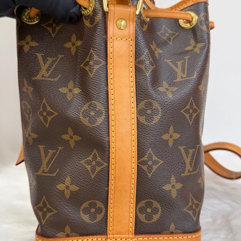 路易威登/Louis Vuitton noe bb 編碼芯片款 抽繩水桶 金色五金配件 抽繩閉合-6