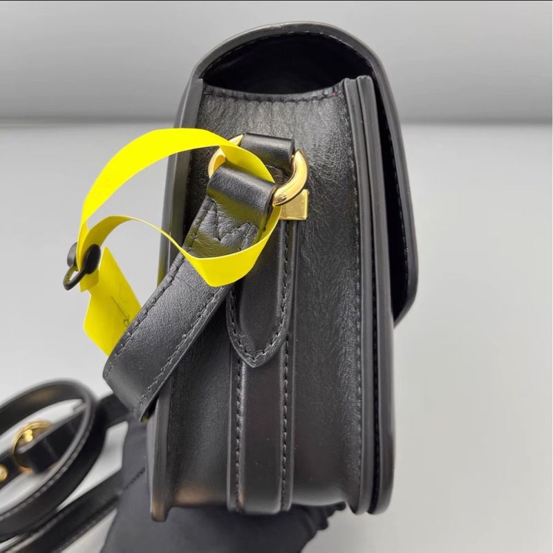 LV路易威登💎Pont9邮差包黑色📍23*15*7cm 20年 B0096-8