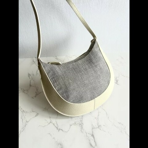 【LA LUNE】稀有中古包 Loewe白灰拼皮半月流浪包 腋下包 側背包 單肩包 二手