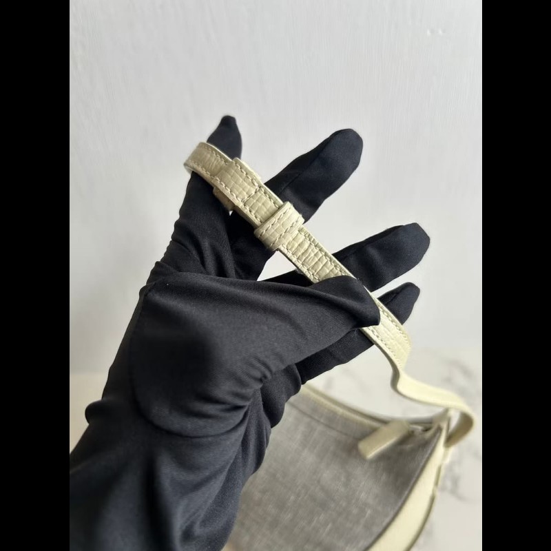 【LA LUNE】稀有中古包 Loewe白灰拼皮半月流浪包 腋下包 側背包 單肩包 二手-4