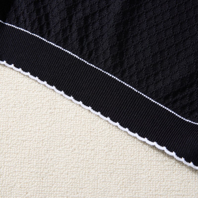 ❤️CHANEL 經典No. 5 黑色針織上衣-4