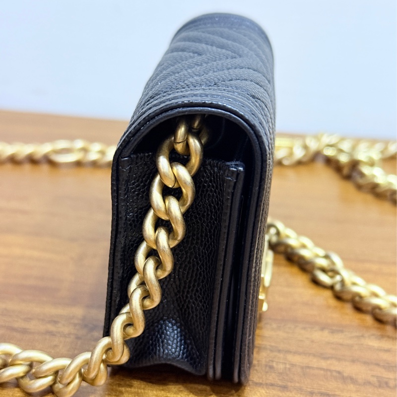 9新✨賠售超甜賣🖤香奈兒 荔枝皮 金珠斜背卡包 斜背錢包 可斜背也可腰鏈包-4