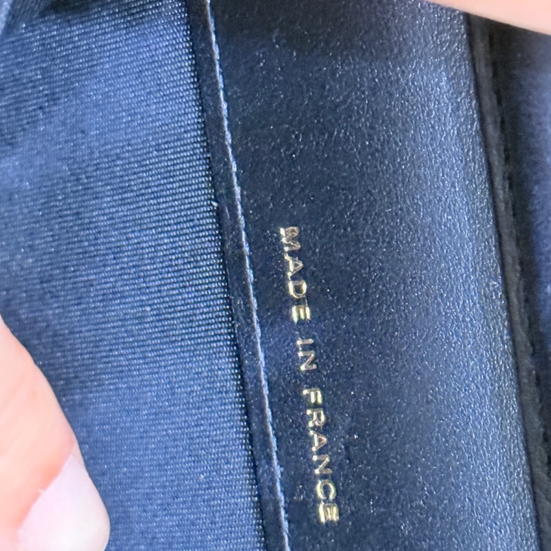 9新✨賠售超甜賣🖤香奈兒 荔枝皮 金珠斜背卡包 斜背錢包 可斜背也可腰鏈包-16