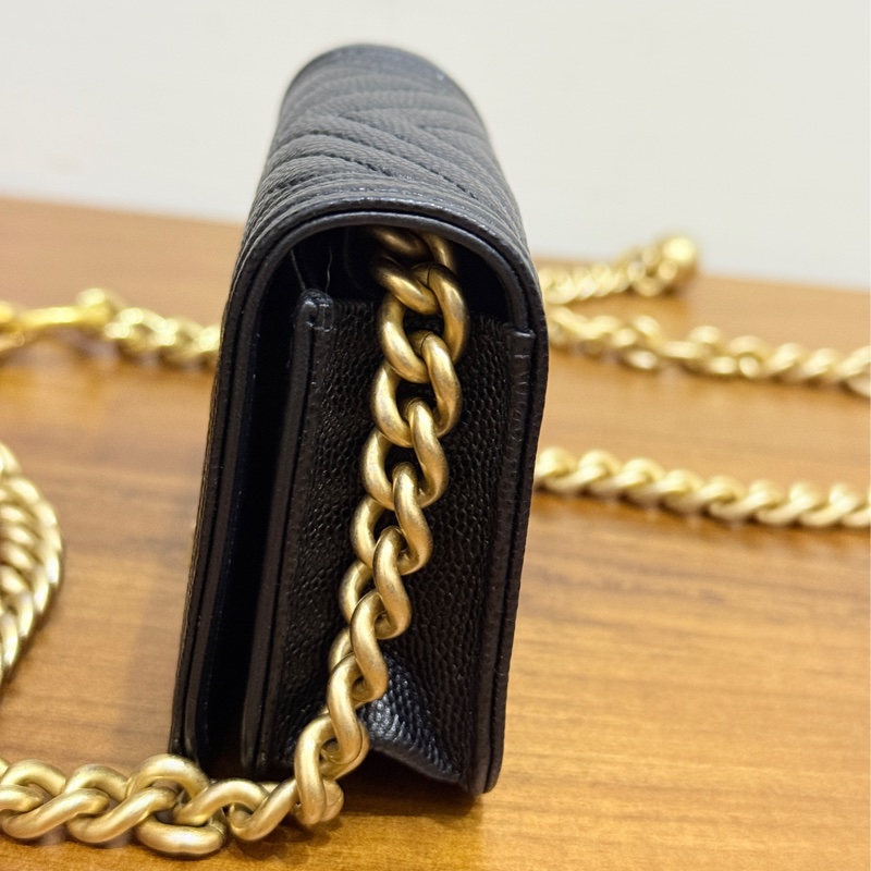 9新✨賠售超甜賣🖤香奈兒 荔枝皮 金珠斜背卡包 斜背錢包 可斜背也可腰鏈包-24