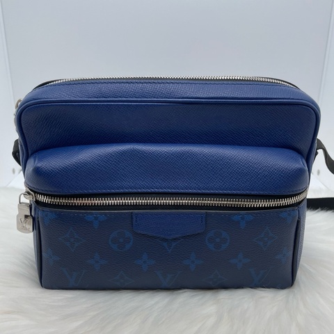 LV 路易威登芯片款藍色郵差包尺寸29.5x20x 10.5cm無附件(