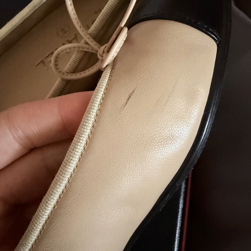 Chanel 經典配色平底鞋-17