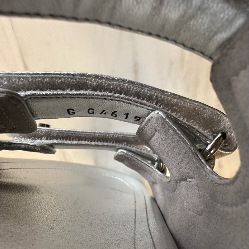 Chanel 水鑽雙C菱格紋魔術貼拖鞋-4