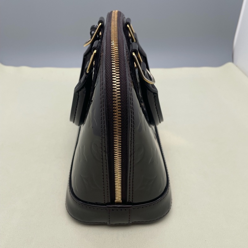 98新路易威登/Louis Vuitton 漆皮 車釐子色 貝殼包尺寸:23 x 11.5 x-4