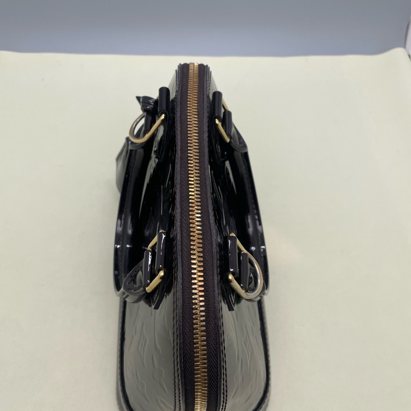 98新路易威登/Louis Vuitton 漆皮 車釐子色 貝殼包尺寸:23 x 11.5 x-5