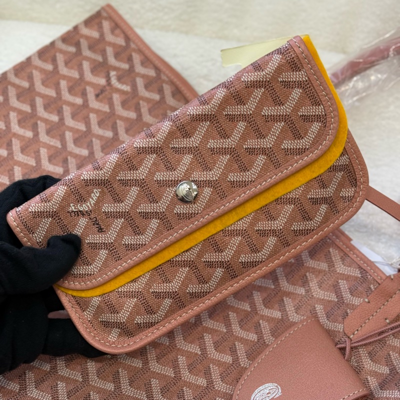 (國外購證全配）全新Goyard限量款珠光粉PM tote   代購十萬-3