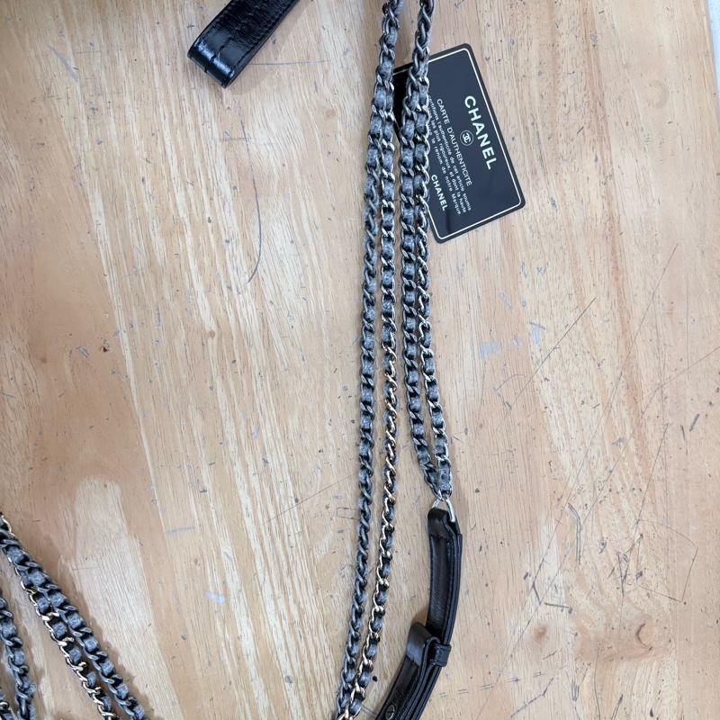 Chanel gabrielle 流浪包中號 黑色毛呢特別款 肩背斜背皆可-14