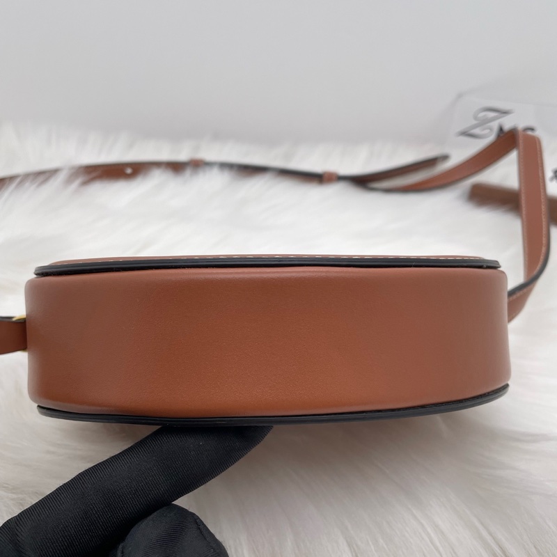 99新賽琳/Celine 焦糖小號月餅包 尺寸:16✖️4✖️12cm-5