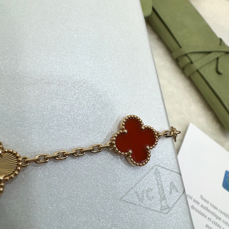 Van Cleef & Arpels 梵克雅寶 VCA 紅玉髓 璣鏤雕花 18K玫瑰金 Vintage Alhambra 四葉草五花手鍊 VCARP7RP00-9