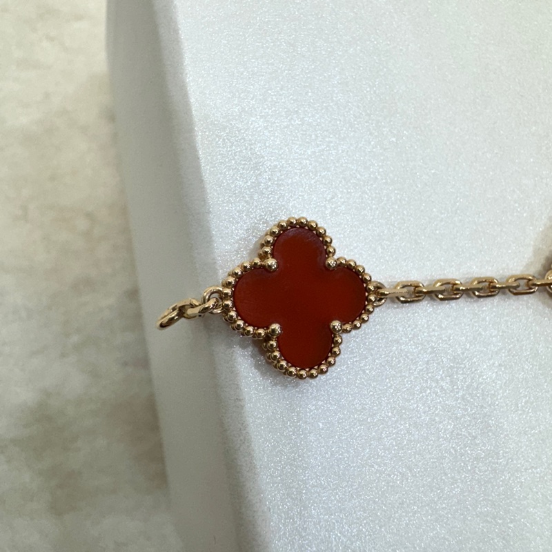 Van Cleef & Arpels 梵克雅寶 VCA 紅玉髓 璣鏤雕花 18K玫瑰金 Vintage Alhambra 四葉草五花手鍊 VCARP7RP00-10